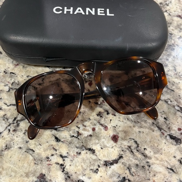CHANEL Tortoise Shell Sunglasses